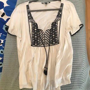 white boho/beach top with black embroidery, size L